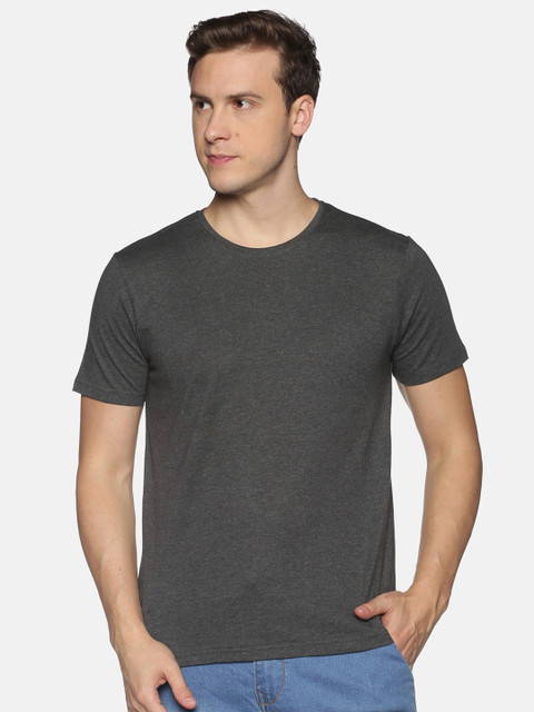 

MASH UNLIMITED Men Charcoal Grey Slim Fit T-shirt