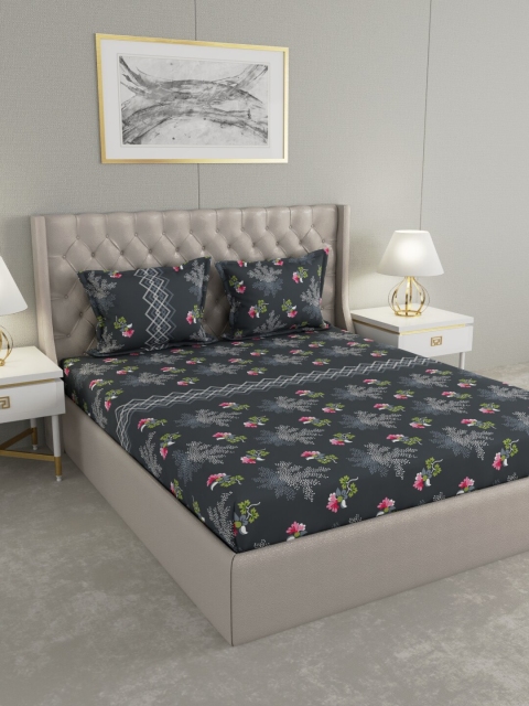 

Raymond Home Black & Pink Floral 200 TC King Bedsheet with 2 Pillow Covers
