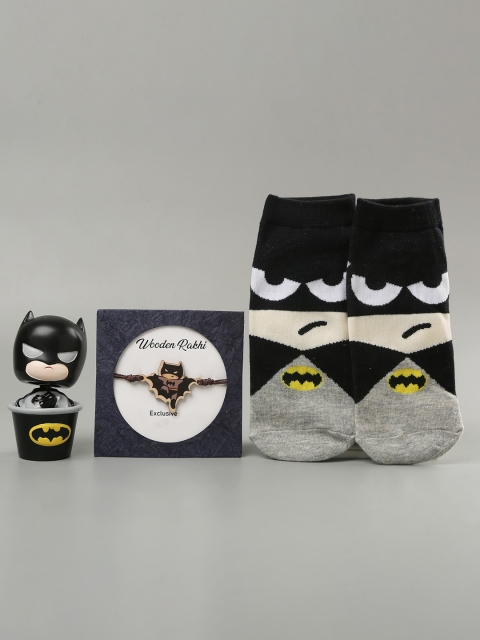 

Bigsmall Men Black & Yellow Batman Rakhi Gift Set