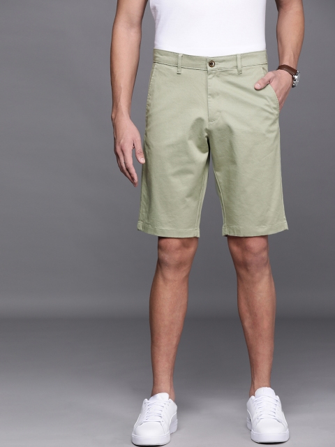 

Allen Solly Men Green Solid Slim Fit Mid-Rise Regular Shorts