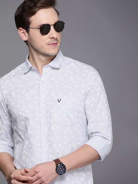 

Allen Solly Men Blue & White Modern Fit Floral Printed Pure Cotton Casual Shirt