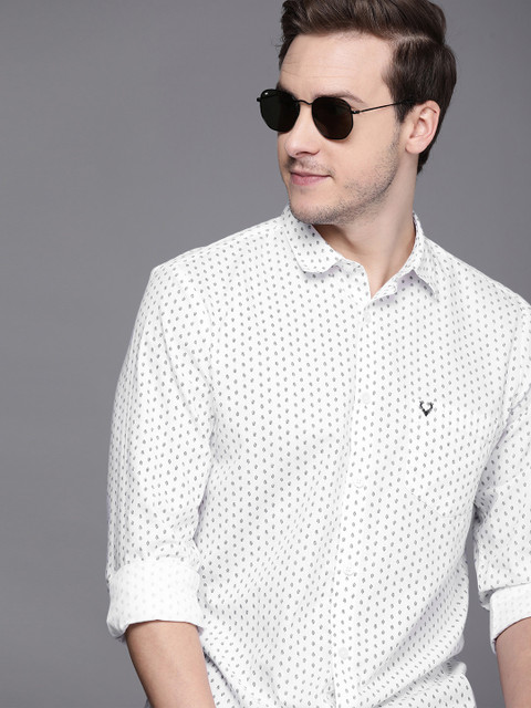 

Allen Solly Men White & Black Modern Slim Fit Printed Casual Shirt