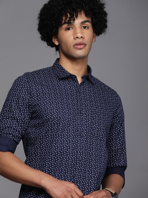 

Allen Solly Men Navy Blue & White Modern Fit Printed Casual Shirt