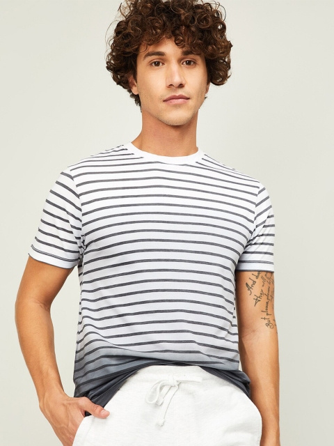 

Fame Forever by Lifestyle Men Multicoloured Striped Raw Edge T-shirt, Multi