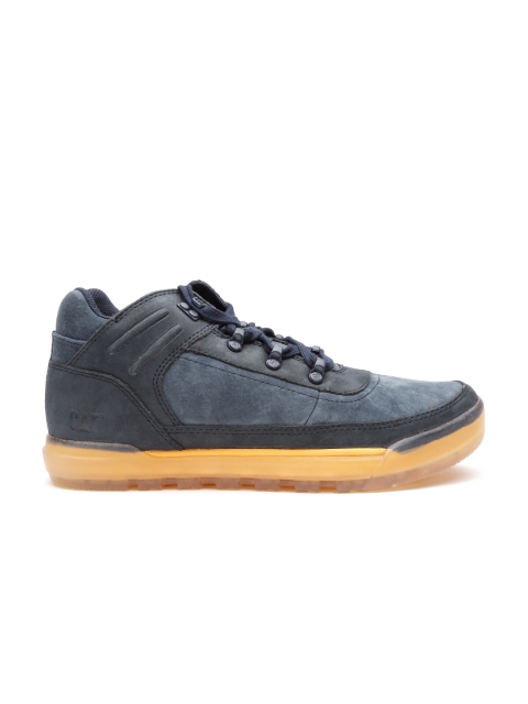 

CAT Men Navy Foreseen Solid Leather Sneakers, Navy blue