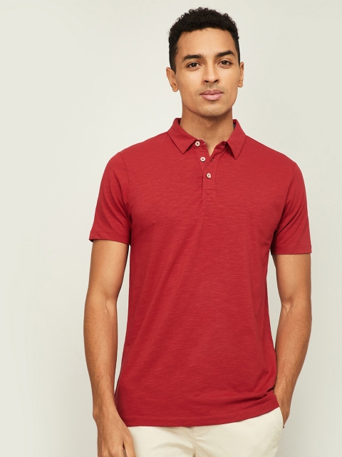 

Forca by Lifestyle Men Red Polo Collar T-shirt