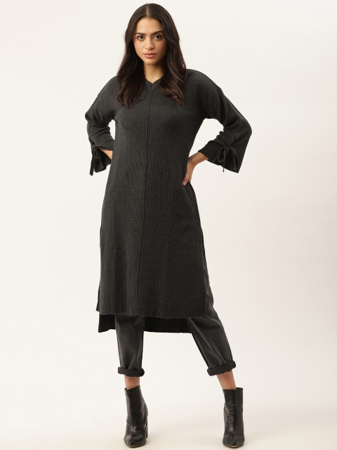 

American Eye Charcoal Grey Solid V-Neck Flared Sleeves Acrylic Kurta