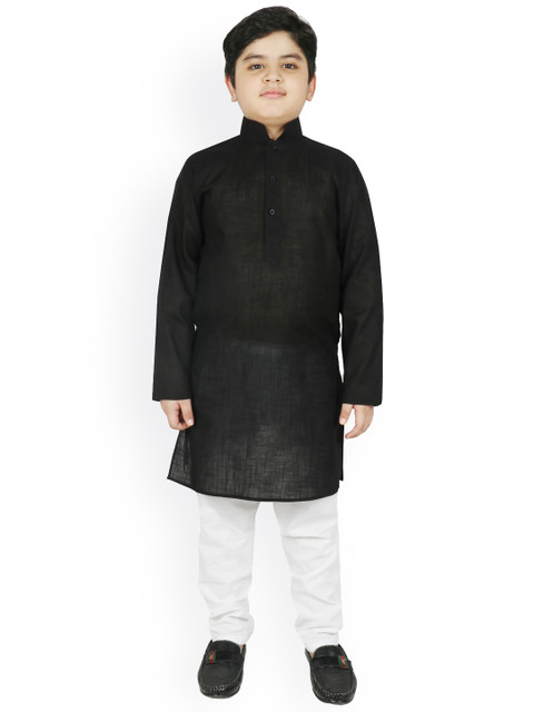 

SG YUVRAJ Boys Black Pure Cotton Kurta with Pyjamas