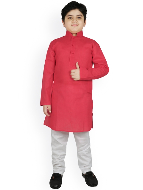 

SG YUVRAJ Boys Red Pure Cotton Kurta with Pyjamas