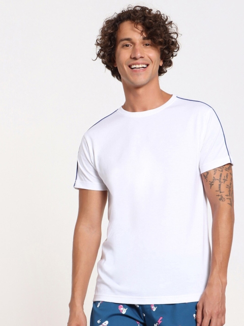 

Bewakoof Men Solid White T-shirt