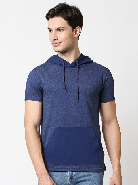 

Bewakoof Men Blue Solid Hooded T-shirt With Pocket