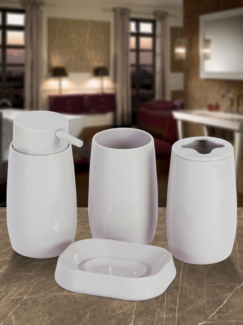 

OBSESSIONS Set Of 4 Cream-Coloured Solid Bathroom Accessories