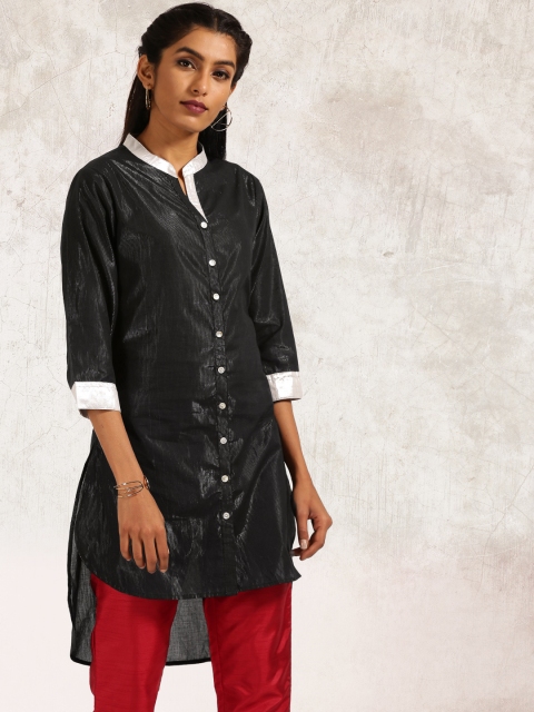 

Anouk Women Black & Silver-Toned Striped Straight Kurta
