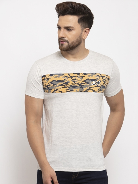 

UNICOPS Men Beige and Yellow Abstract Printed T-shirt