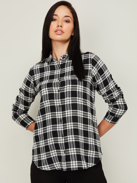 

Ginger by Lifestyle Women Black & White Tartan Checks Checked Casual Shirt