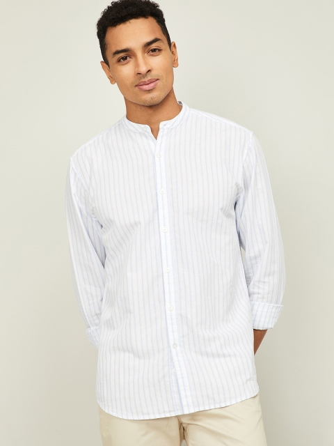 

CODE by Lifestyle Men White & Blue Slim Fit Striped Cotton Casual Shirt