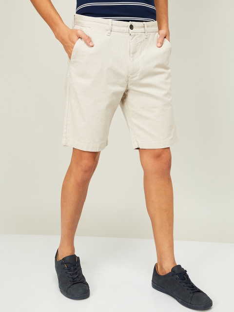 

CODE by Lifestyle Men Beige Solid Mid-Rise Chinos Shorts