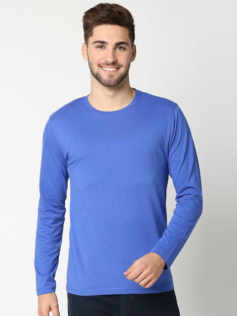 

Bewakoof Men Blue Solid Round Neck Cotton T-shirt