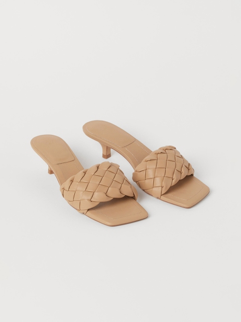 

H&M Womens Beige Braided mules