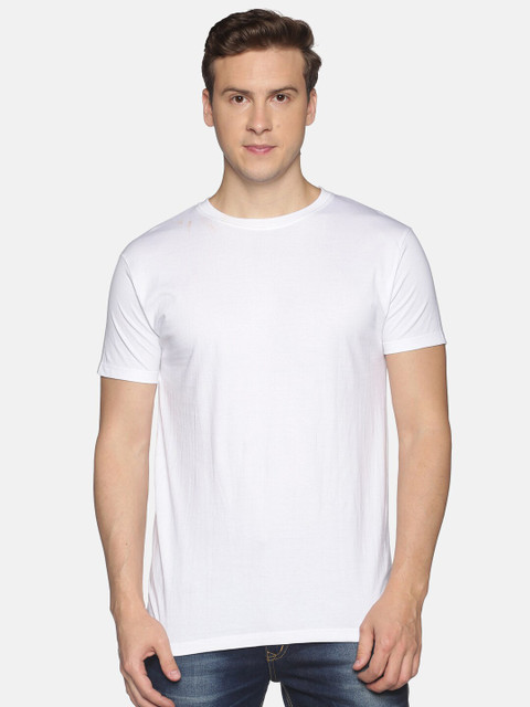

MASH UNLIMITED Men White Solid Slim Fit T-shirt