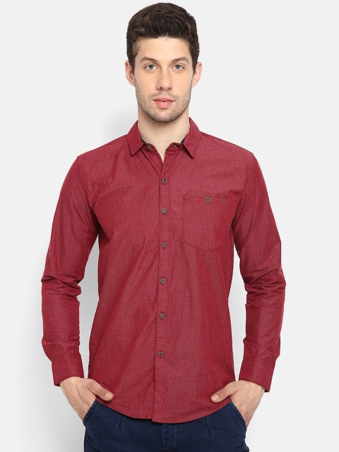 

V2 Value & Variety Men Maroon Printed Casual Shirt