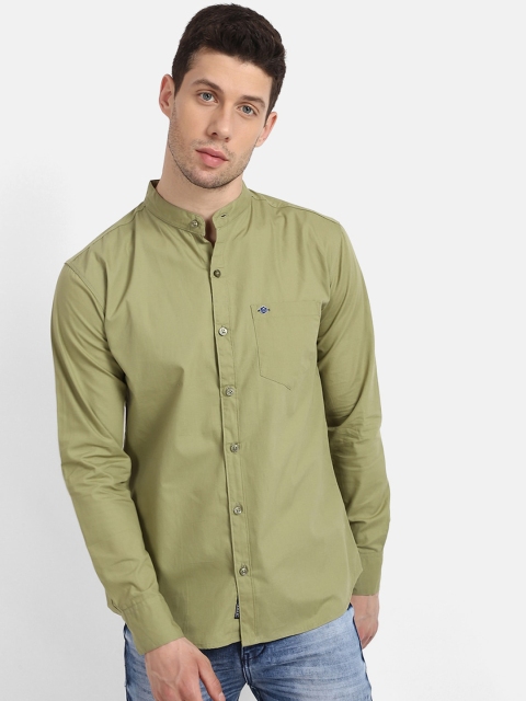 

V2 Value & Variety Men Green Casual Shirt