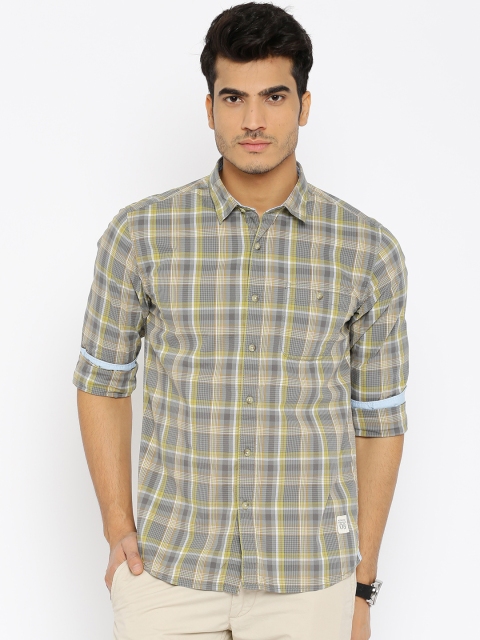 

People Men Green & Grey Regular Fit Checked Casual Shirt