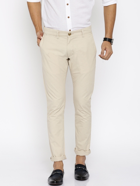 

People Men Beige Solid Regular Fit Chino Trousers