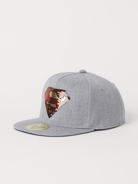 

H&M Boys Grey Superman Reversible Sequin Applique Cap