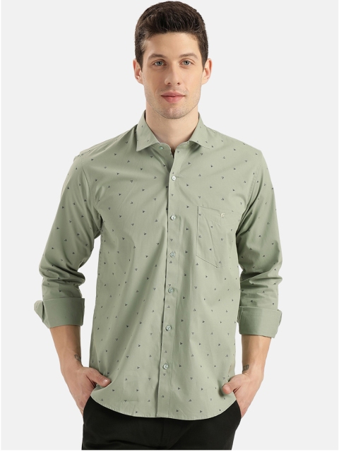 

V2 Value & Variety Men Green Slim Fit Printed Casual Shirt