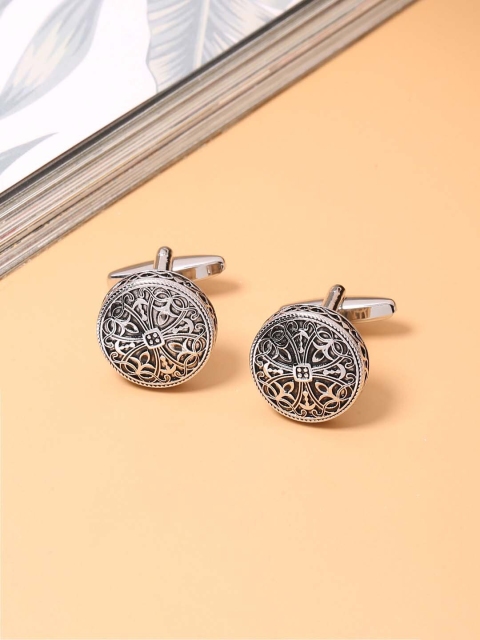 

Tistabene Silver & Black Ethnic Textured Whale Back Round Cufflinks