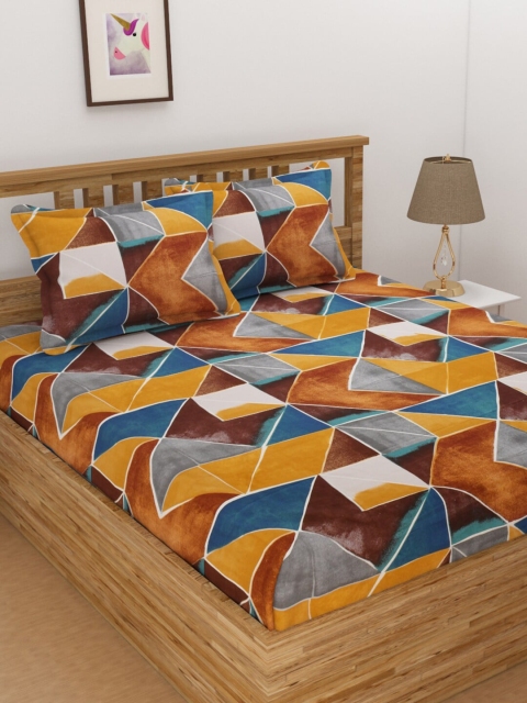 

Florida Orange & Grey Geometric 144 TC Queen Bedsheet with 2 Pillow Covers