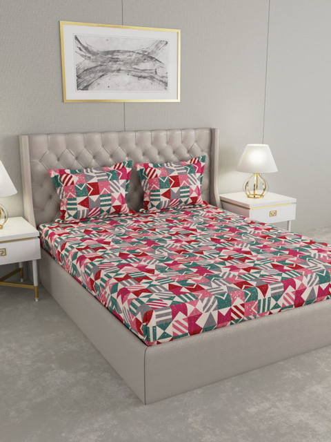

Raymond Home Pink & Green Geometric 104 TC Queen Bedsheet with 2 Pillow Covers