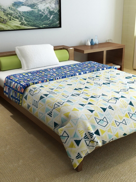 

Divine Casa Navy Blue & White Geometric Mild Winter 120 GSM Single Bed Comforter