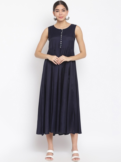 

IMARA Women Off White & Navy Blue Ethnic Motifs Printed Liva Kurta with Shrug