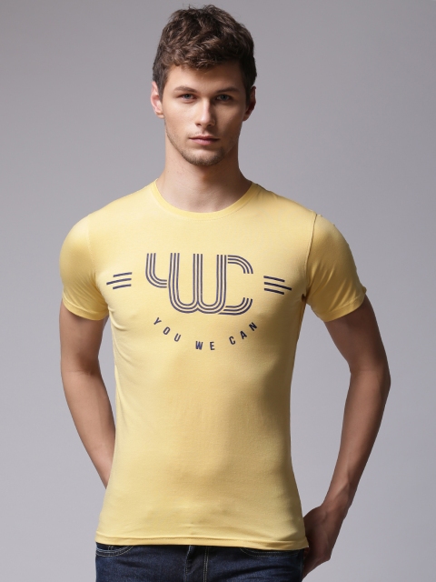 

YWC Men Yellow Printed Round Neck T-shirt