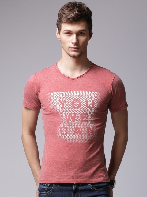 

YWC Men Red Printed Round Neck T-Shirt