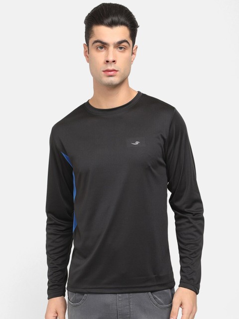 

V2 Value & Variety Men Black T-shirt