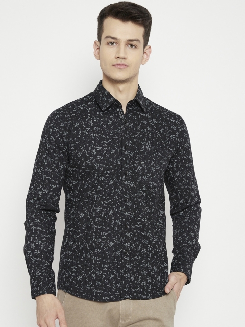 

Crimsoune Club Men Black Slim Fit Floral Printed Casual Shirt