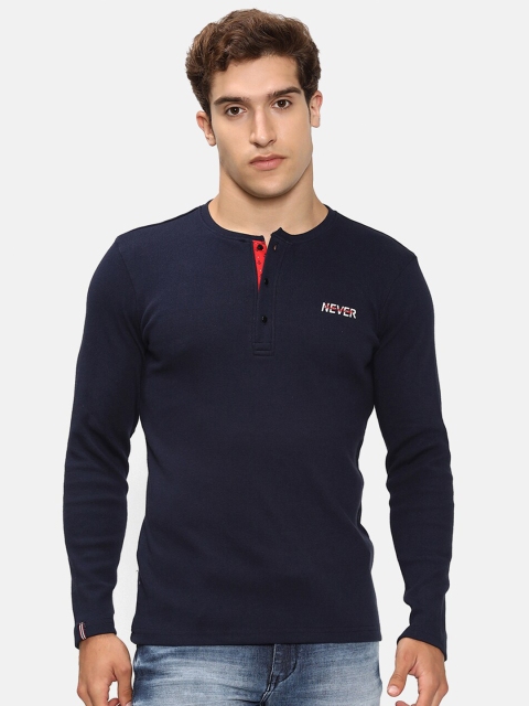 

V2 Value & Variety Men Navy Blue Solid T-shirt
