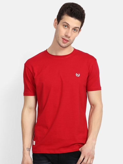 

V2 Value Variety Men Red Solid Pure Cotton T-shirt