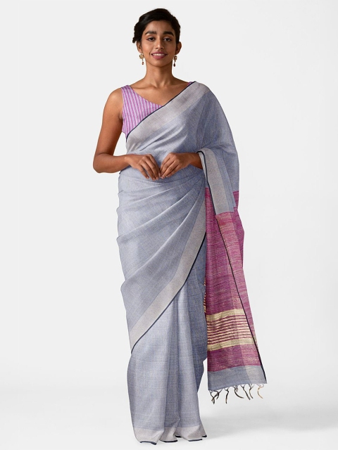 

Taneira Grey & Magenta Silk Blend Bhagalpuri Saree