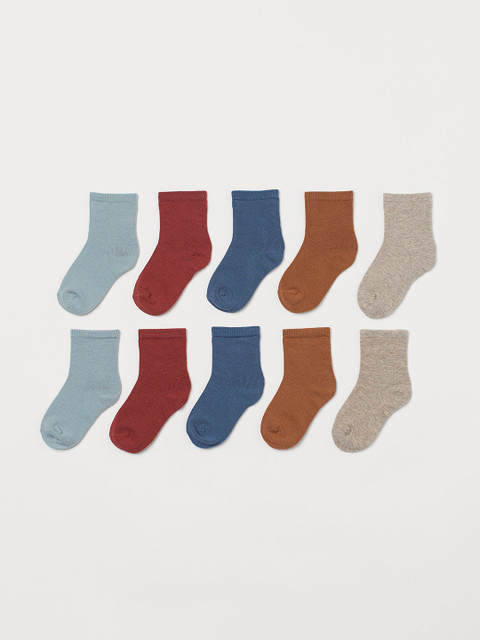 

H&M Girls Multicoloured Solid Pack Of 10 Socks, Red