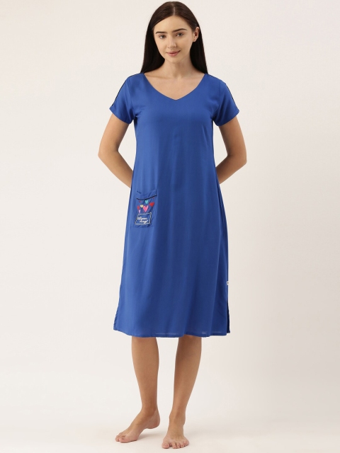

Bannos Swagger Wome Blue Solid Maxi Nightdress