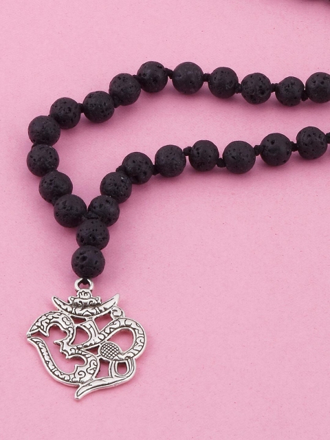

Tistabene Men Black & Silver-Toned Silver-Plated Beaded Necklace