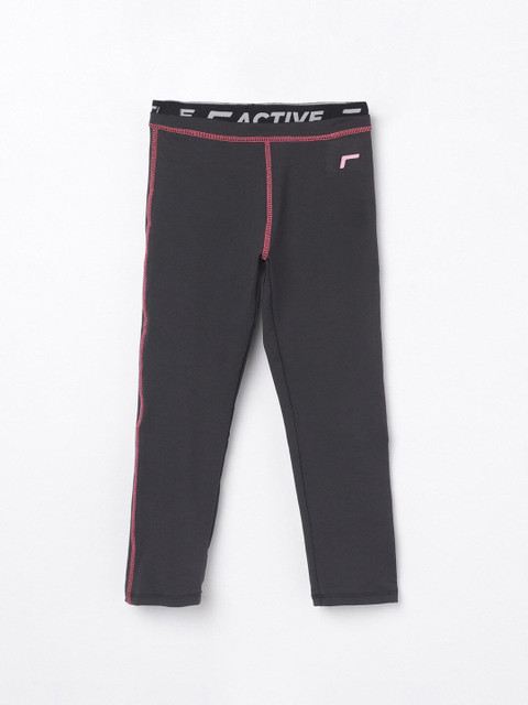 

Fame Forever Active Girls Black Capris