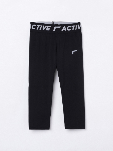 

Fame Forever Girls Black Solid Mid Rise Capris