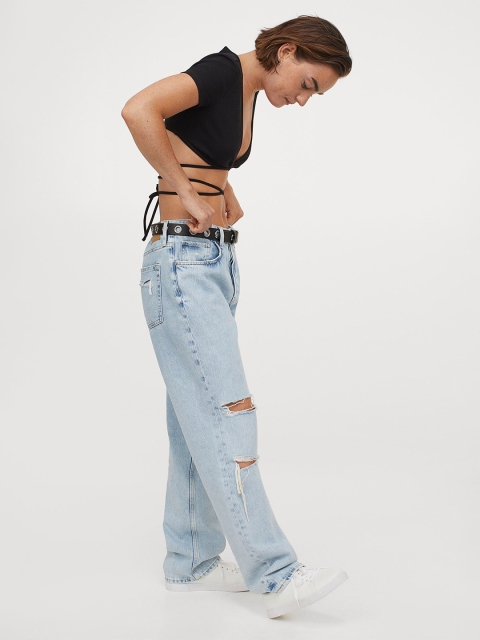 

H&M Womens Black Cropped wrapover top