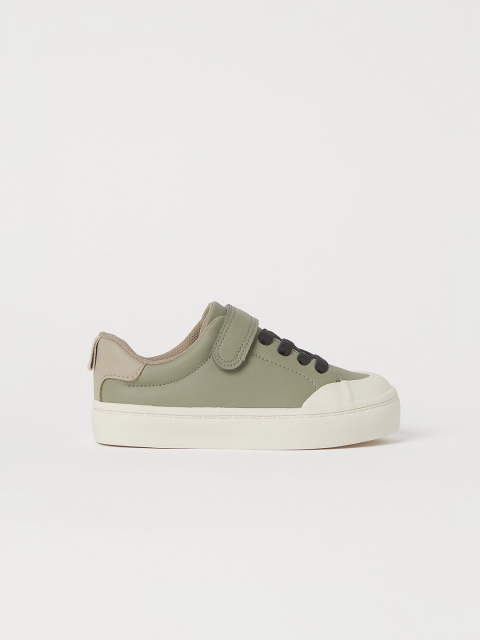 

H&M Boys Green Trainers