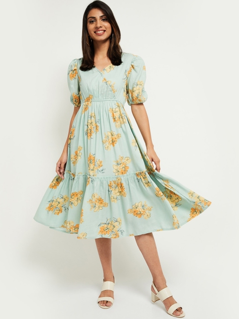 

max Green Floral Printed Puff Sleeves Midi Fit & Flare Dress